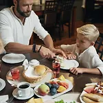 Tramontana Family & Wellness 4* 달로브코