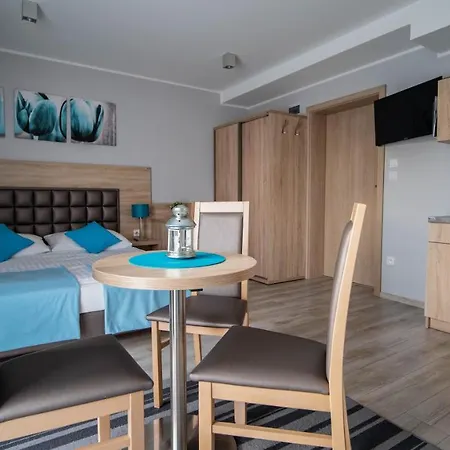 게스트하우스 Tramontana Family & Wellness 달로브코