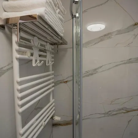 Tramontana Family & Wellness 달로브코